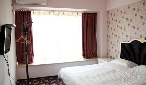 Chengdu Lilac Hotel Fei Cheng Branch Exteriör bild