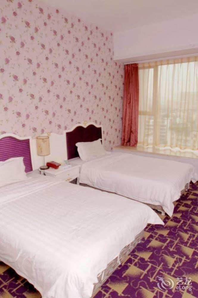 Chengdu Lilac Hotel Fei Cheng Branch Exteriör bild