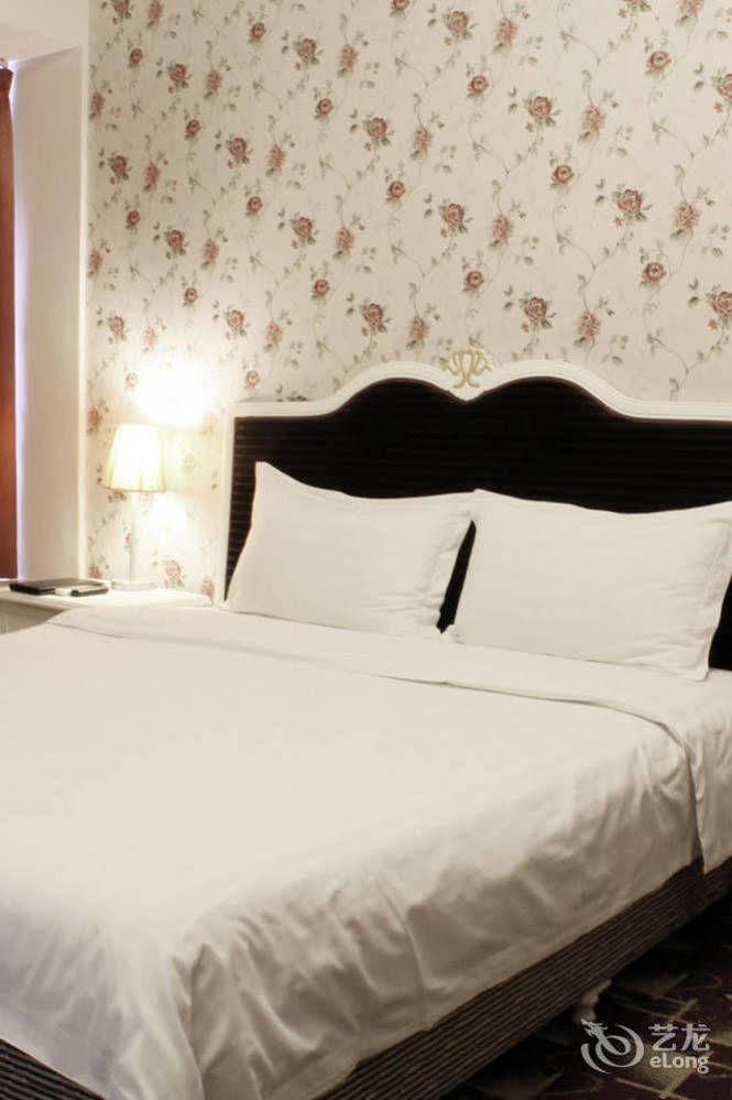 Chengdu Lilac Hotel Fei Cheng Branch Exteriör bild